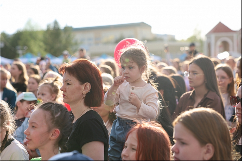 1 Июня. Городская площадь 1 Июня. Городская площадь