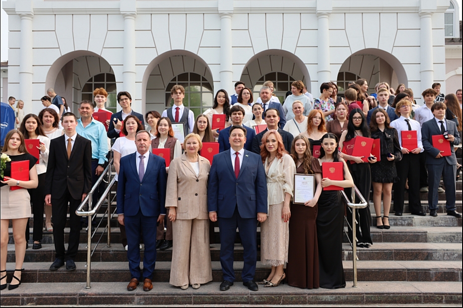 Выпускной 2026